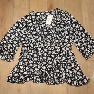 NWT Bloomchic Black Floral Tunic Plus Size 26 New